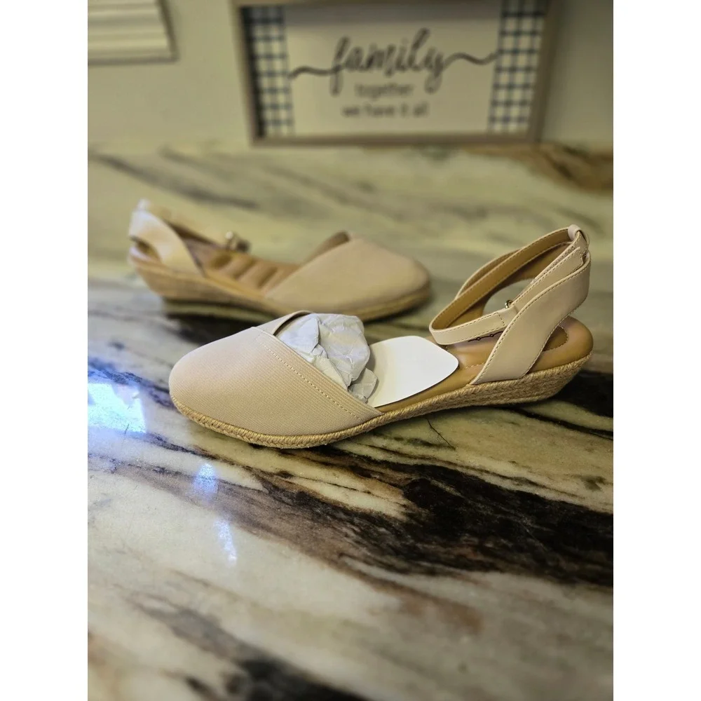 Me Too Nikkie15 Beige Textile Espadrille‎ Wedge Sandals Womens 10M Ankle Strap